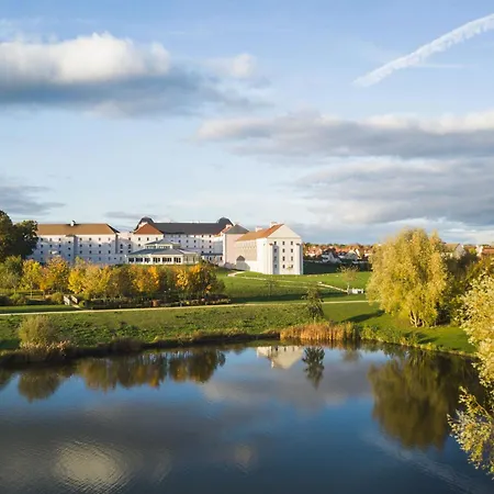 B&B Hotel Pres De Disneyland Paris-2