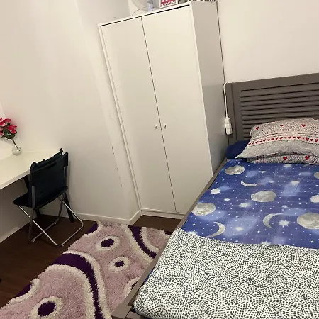 Chambre Partage 15Mn Cdg 25Mn Paris-3