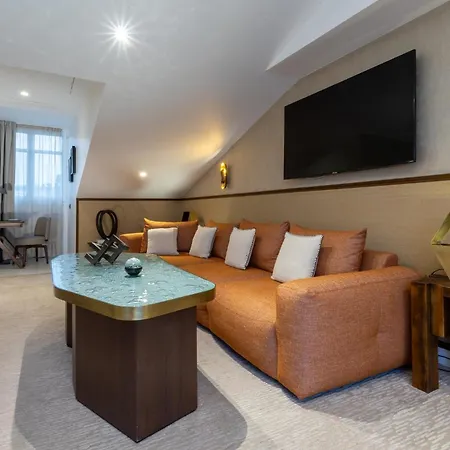 Intercontinental Paris Champs Elysees Etoile By Ihg-3