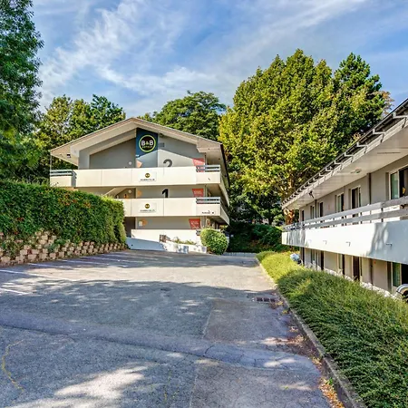 B&B HOTEL Louveciennes-3