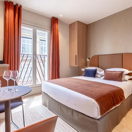 Suites Fl By Sweett-3
