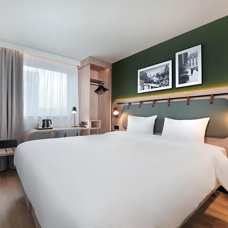 Campanile Prime - Argenteuil-3