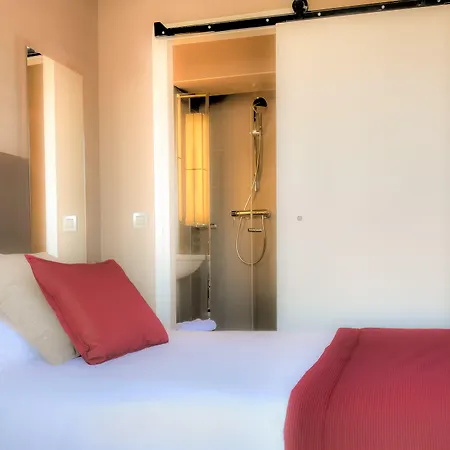 Hotel Marais Bastille-3