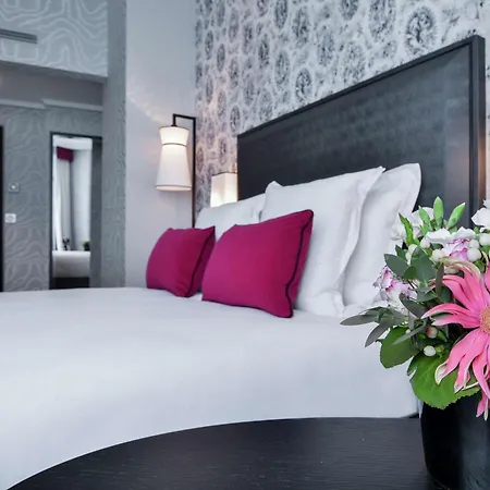 Maison Astor Paris, Curio Collection By Hilton-3
