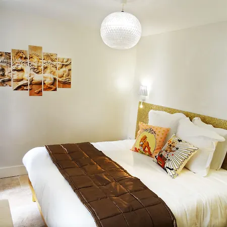 Le Pavillon Hotel-3