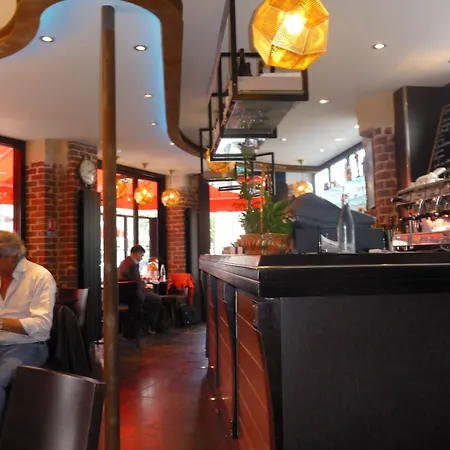 Café Hôtel de l'Avenir-2