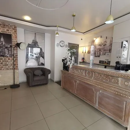 Hotel Le Saint-Hubert - Gare De Lyon Bastille-3