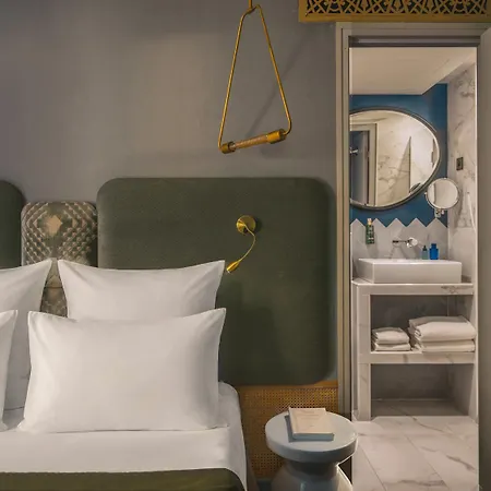 Handsome Hotel-3