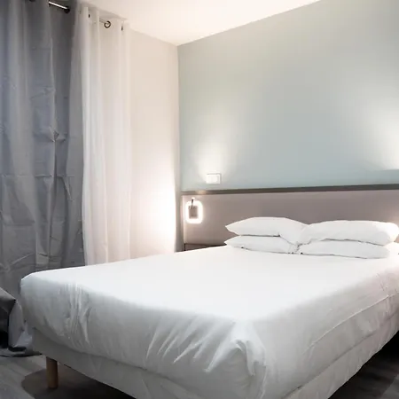 Aero Hotel-3