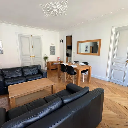 3 Pieces 4****, Au Coeur Du Quartier Historique-3