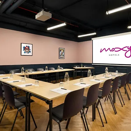 Moxy Paris La Villette-2