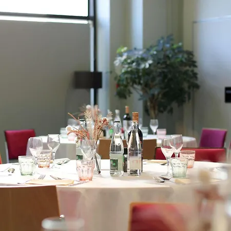 ibis Styles Evry Cathédrale-2
