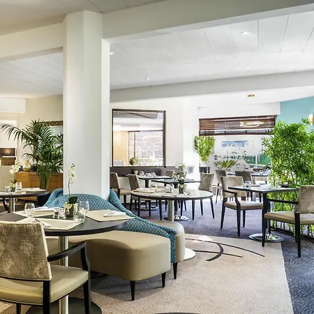 Mercure Maurepas Saint Quentin-2