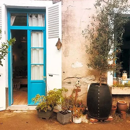 Hôtes de Maïa Chambre d'hôtes chez l'habitant-3