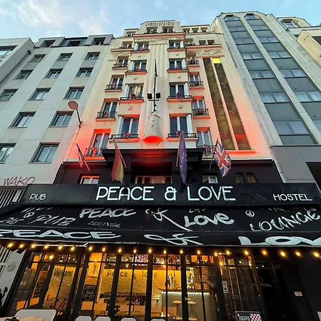 Peace & Love Hostel-2