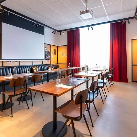 ibis Styles Paris Villejuif-2