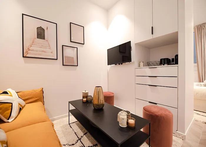 Lovely Home In Champs Elysees - With Ac パリ