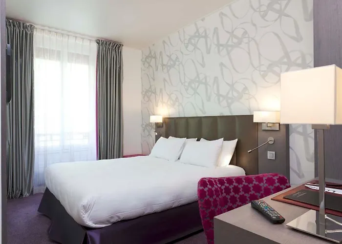 Hotel Massena Paris