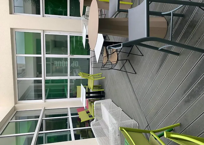 Versailles Hotels near Orly Airport (ORY)