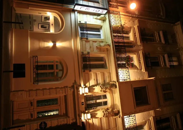 Hotel De Nemours Parijs