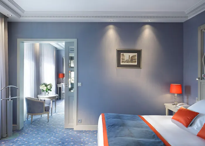 Rochester Champs Elysees Paris