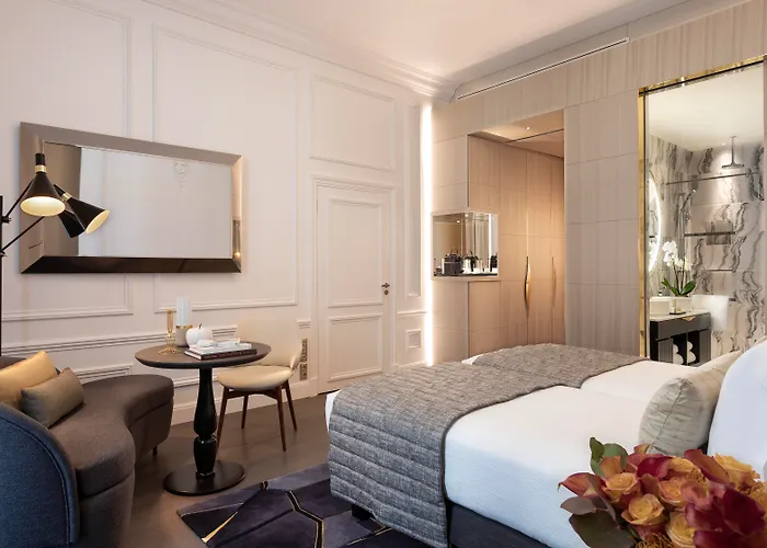 La Clef Champs-Elysees Paris By The Crest Collection