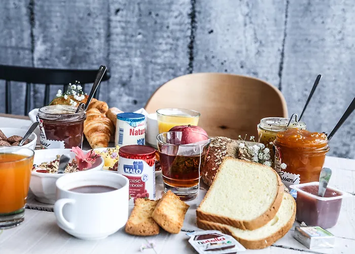 B&B Hotel Paris Λε Μπουρζέ