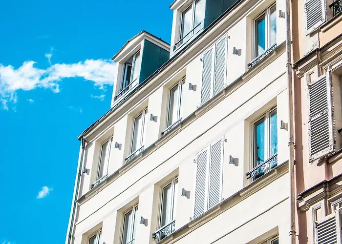 Paris Hostels