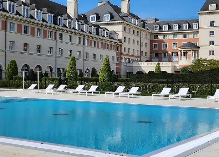 Best 4 Spa Hotels in Magny-le-Hongre for a Relaxing Getaway