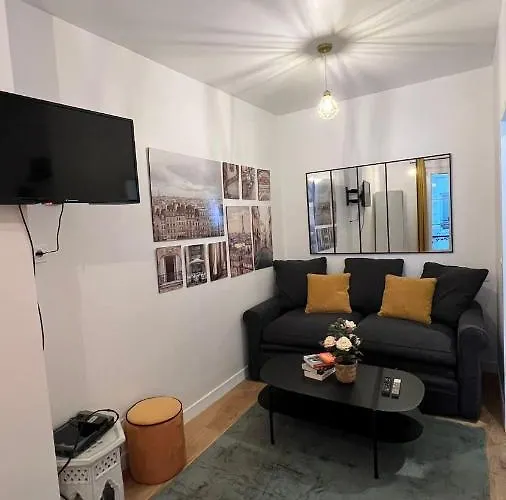 Tour Eiffel Apartment Paris
