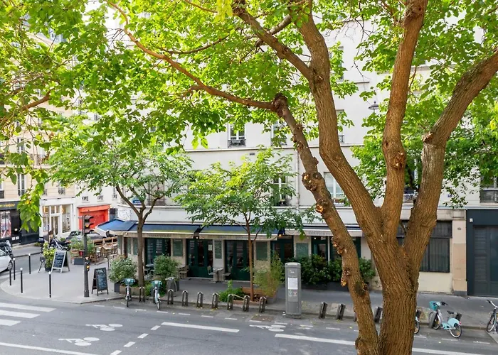 Charmant Deux Pieces Avenue Parmentier パリ