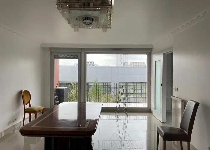 Hotel Nuit Etoilee Aubervilliers