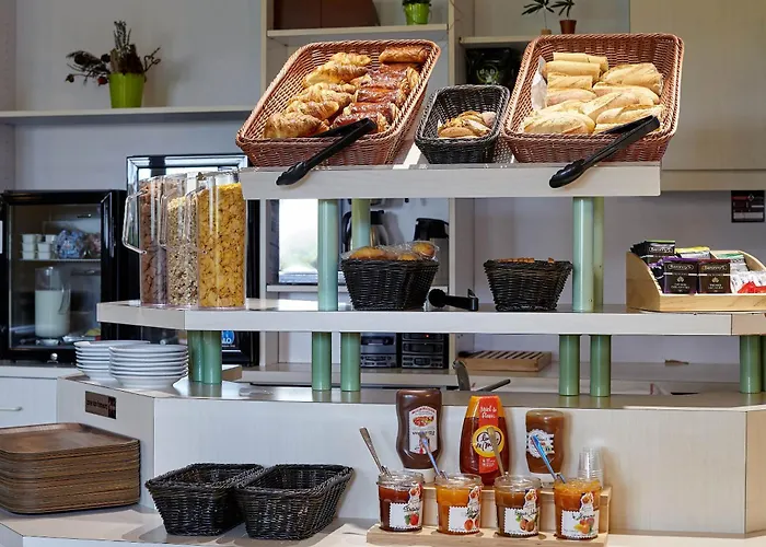 B&B Hotel Saclay