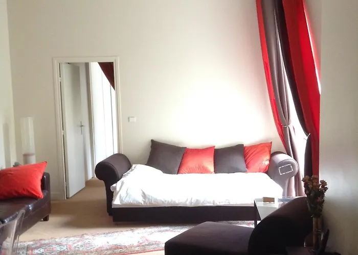 52 Clichy Bed & Breakfast - Chambre D'Hotes Paris
