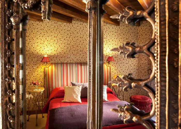 Angerville (Essonne) Hotels