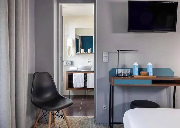 Paris hotels near Rue Montorgueil