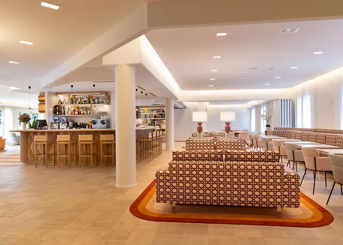 Le Plessis Grand Hotel
