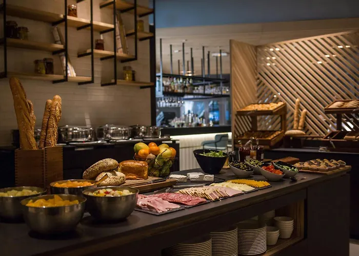 Hotel Courtyard By Marriott Paris Arcueil