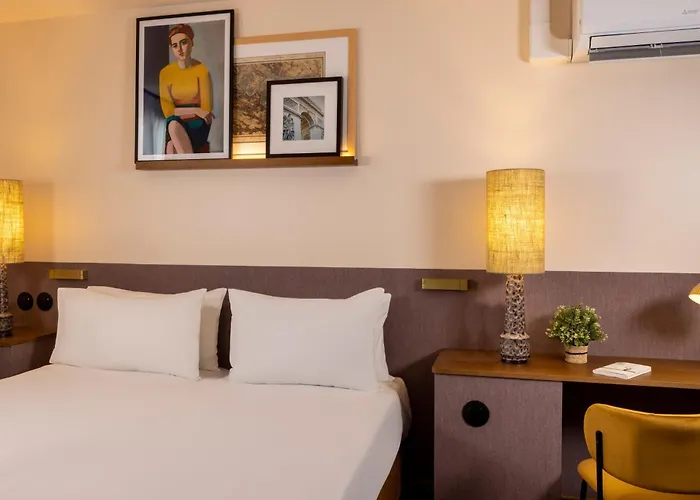 Hotel Paris Lafayette