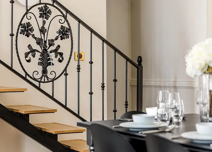 Merveil - Luxury Serviced Apartment - Aboukir VI Paris