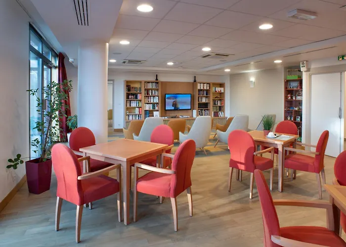 Aparthotel Domitys Les Sables D'Or à Villeneuve-le-Roi