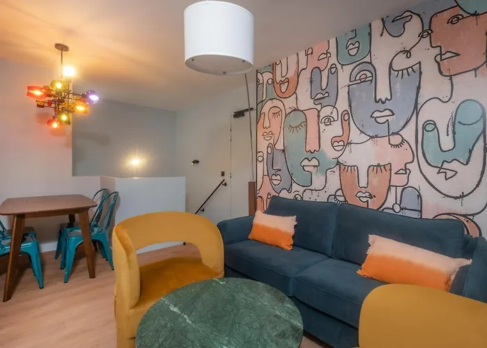 Montmartre Paris Suite