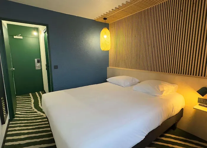 Joinville-le-Pont Hotels