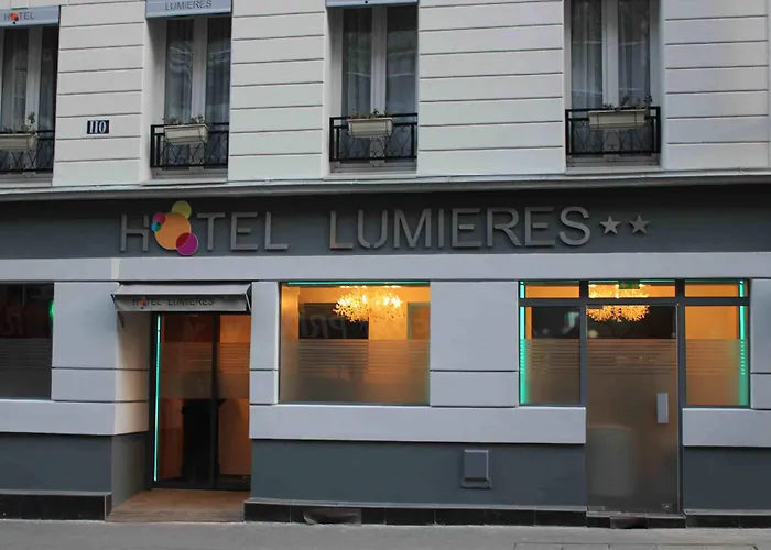 Hotel Lumieres Montmartre París