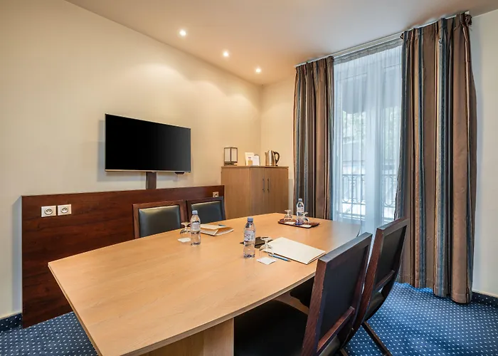 Hotel Terminus Montparnasse Paris
