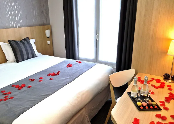 Hotel Paris Villette