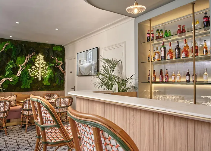 Posy Hotel By Happyculture Paris