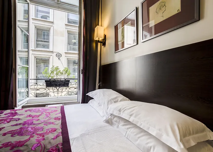 Hôtel Paris Louvre Opéra