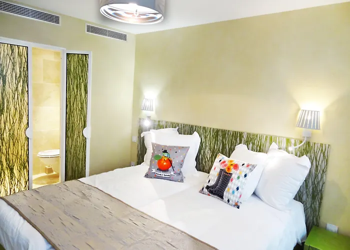 Le Pavillon Hotel Paris