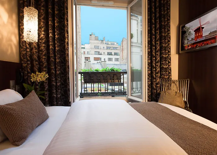 Paris hotels near Iglesia de la Caridad